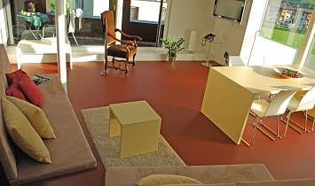 SUN Matrei Design apartment with contemporary lounge